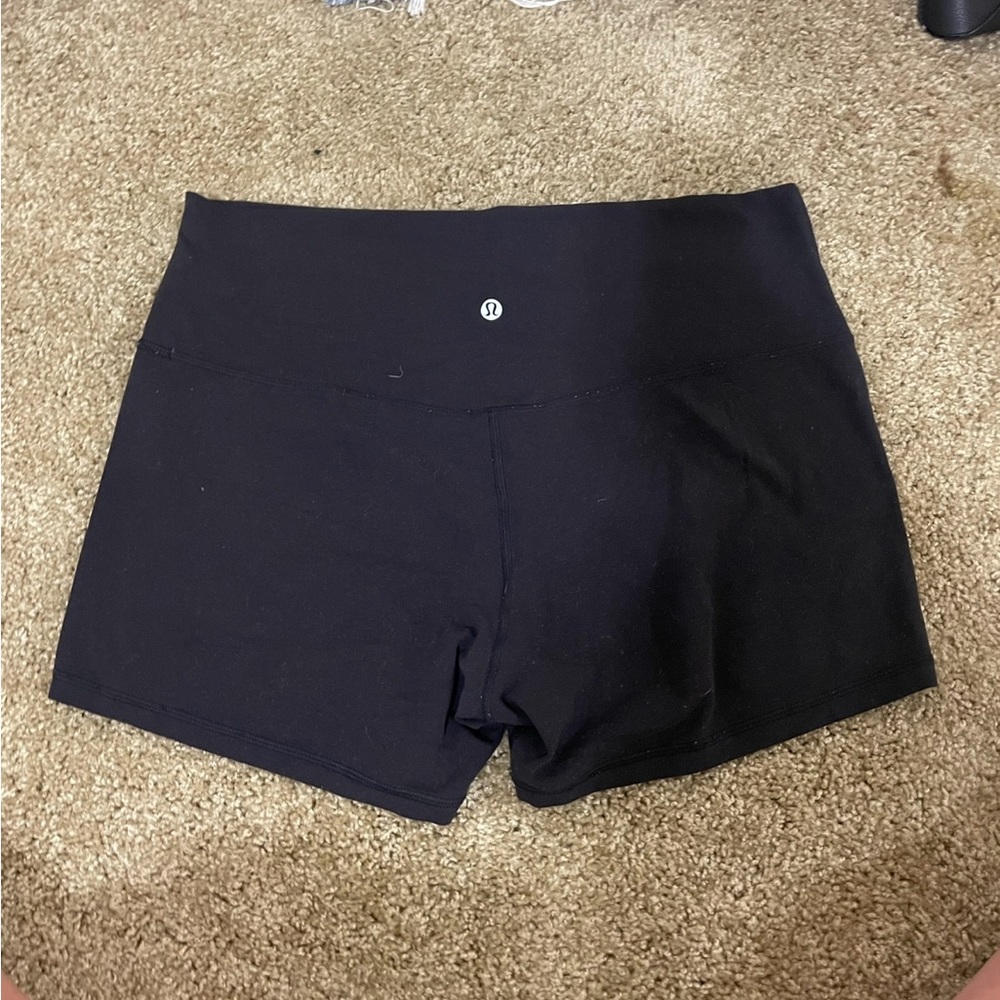 Lululemon Align high rise 4” shorts